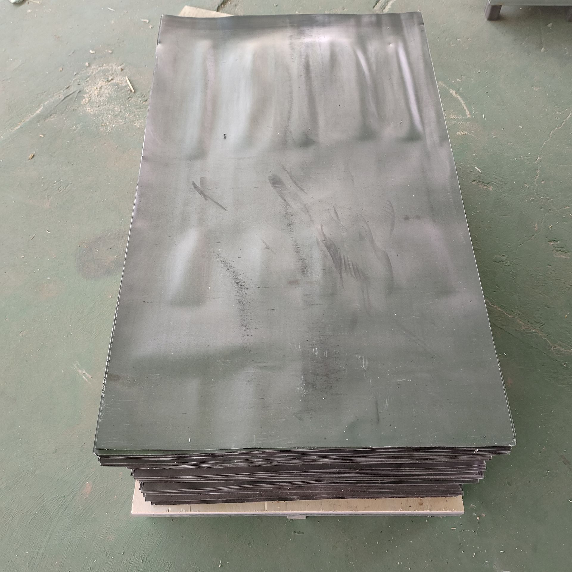 廊坊如何选择合适的铅板厚度?